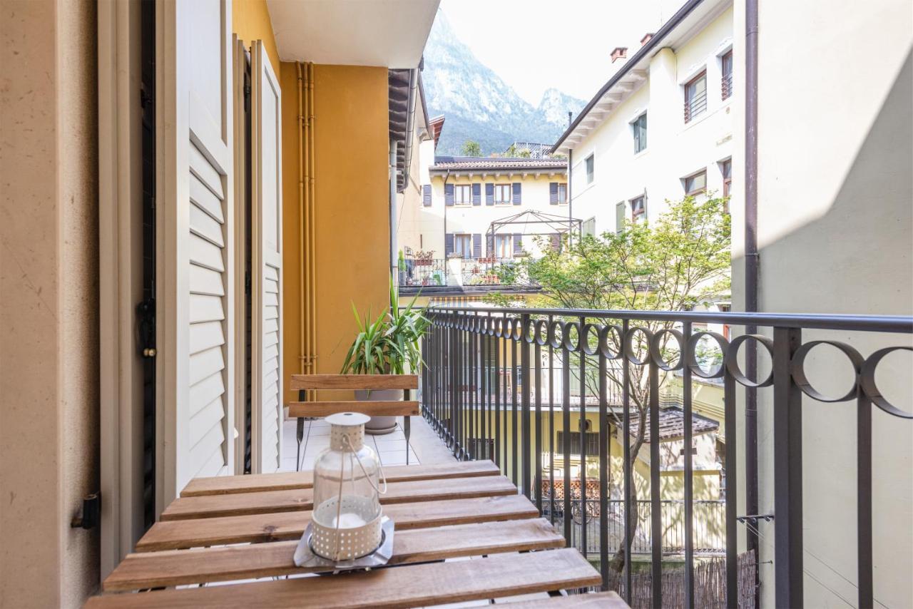 Residenza Ester ริวาเดลการ์ดา ภายนอก รูปภาพ